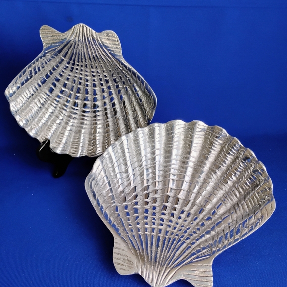 Mariposa Aluminum 2 ShellDecor Trays